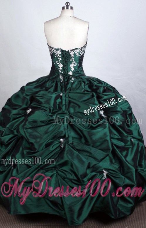 Beautiful Dark Green Sweetheart Sweet 15 Dress with Appliques